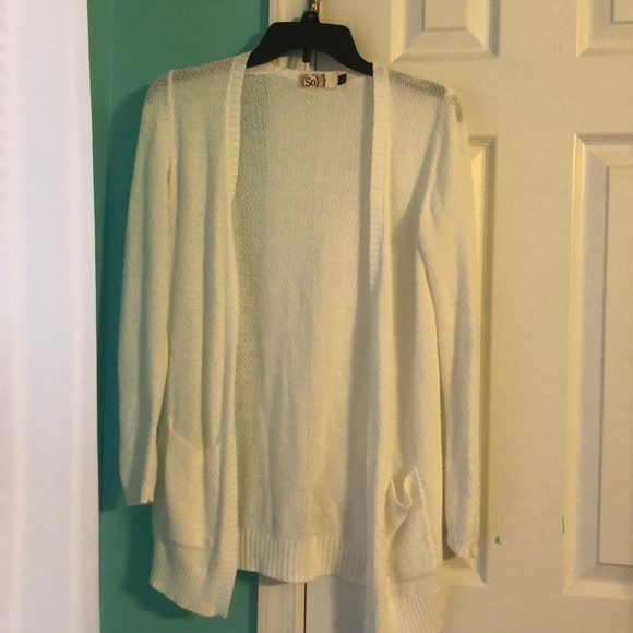 Sweaters - Picture 2 of 4